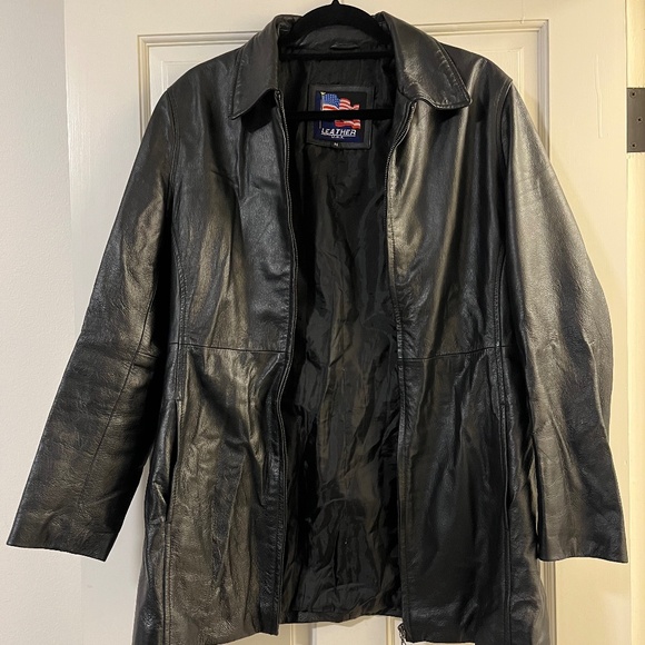 USA Leather Women's Black Zip Up Jacket - Picture 1 of 4